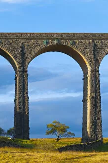 Images Dated 16th March 2012: UK, England, North Yorkshire, Ribblehead Viaduct on the Settle to Carlisle Railway Line