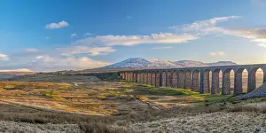 UK, England, North Yorkshire, Ribblehead Viaduct and Ingleborough mountain, one of