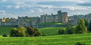 Northumbria Prints: UK, England, Northumberland, Alnwick, Alnwick Castle