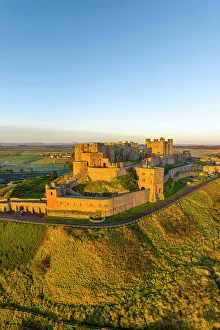 Northumbria Prints: UK, England, Northumberland, Bamburgh, Bamburgh Beach, Bamburgh Castle