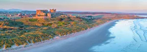 Northumberland Prints: UK, England, Northumberland, Bamburgh, Bamburgh Beach, Bamburgh Castle