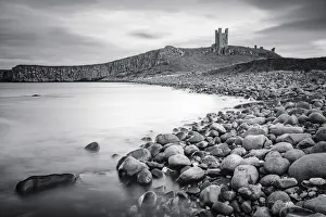 UK, England, Northumberland, Dunstanburgh Castle, Lilburn Tower