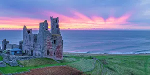 Northumberland Prints: UK, England, Northumberland, Dunstanburgh Castle