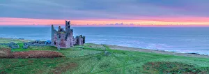 Northumbria Prints: UK, England, Northumberland, Dunstanburgh Castle
