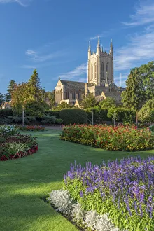 UK, England, Suffolk, Bury Saint Edmunds, St Edmundsbury Cathedral from the Abbey Gardens