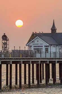 Images Dated 11th November 2016: UK, England, Suffolk, Southwold, Southwold Pier at dawn