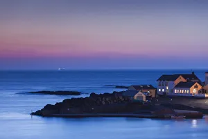 Images Dated 1st September 2016: UK, Northern Ireland, County Antrim, Portballintrae, port view, dusk