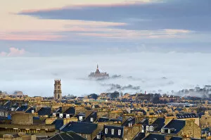 UK, Scotland, Edinburgh, New Town rooftops, St