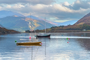 Nc500 Prints: UK, Scotland, Highland, Ross and Cromarty, Ullapool on the North Coast 500