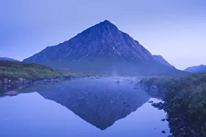 Glen Coe Prints: UK, Scotland, Highlands, Glen Coe, Buchaille Etive Mor