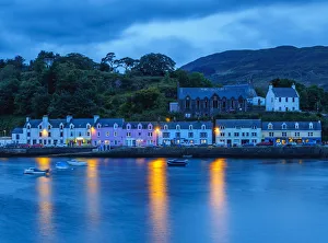 UK, Scotland, Highlands, Isle of Skye, Twilight view of Portree