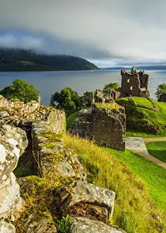 UK, Scotland, Highlands, Urquhart Castle and Loch Ness