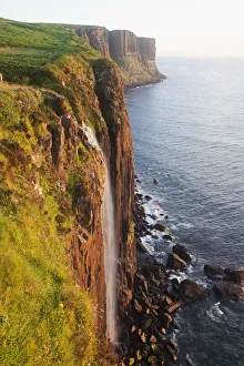 Images Dated 1st September 2011: UK, Scotland, Inner Hebrides, Isle of Skye, Mealt Falls and Kilt Rock