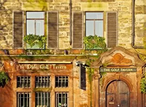 Images Dated 12th November 2015: UK, Scotland, Lothian, Edinburgh, Exterior view of the Golf Tavern