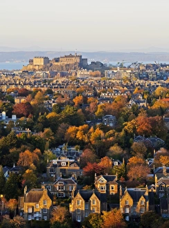 UK, Scotland, Lothian, Edinburgh, City Skyline with the Castle viewed from the Blackford