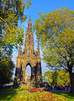UK, Scotland, Lothian, Edinburgh, Princes Street Gardens, View of The Scott Monument
