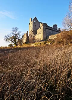 Images Dated 31st March 2016: UK, Scotland, Lothian, Edinburgh, View of the Craigmillar Castle