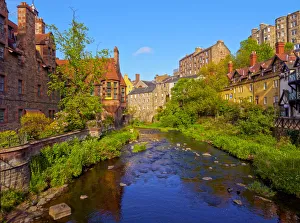 UK, Scotland, Lothian, Edinburgh, View of the Water of Leith and the Dean Village