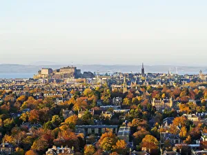 UK, Scotland, Lothian, Edinburgh, City Skyline with the Castle viewed from the Blackford
