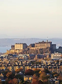 UK, Scotland, Lothian, Edinburgh, City Skyline with the Castle viewed from the Blackford