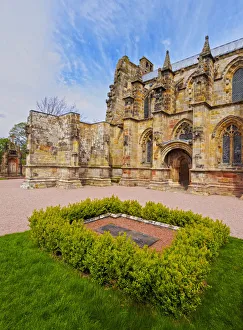 UK, Scotland, Midothian, Edinburgh Area, Roslin, View of the Rosslyn Chapel