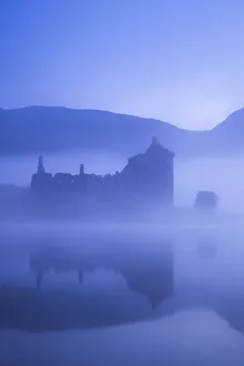 UK, Scotland, Strathclyde, Loch Awe, Kilchurn Castle