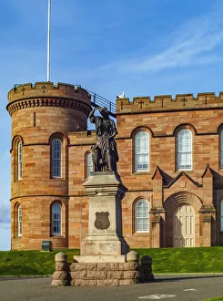 Inverness Prints: UK, Scotland, View of the Inverness Castle