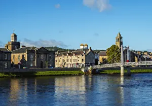 Side Prints: UK, Scotland, View of Inverness and River Ness