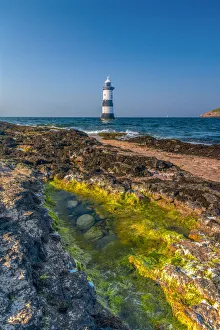 UK, Wales, Anglesey, Penmon, Black Point, Trwyn Du Lighthouse (Penmon Lighthouse)