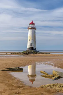 UK, Wales, Flintshire, Talacre, Point of Ayr, Talacre Beach, Point of Ayr Lighthouse