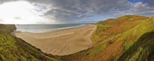 Images Dated 8th October 2008: UK, Wales, Glamorgan, Gower Peninsula, Rhossilli Bay