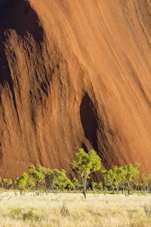 Red Center Prints: Uluru (Ayers Rock), Uluru-Kata Tjuta National Park, Northern Territory, Central Australia
