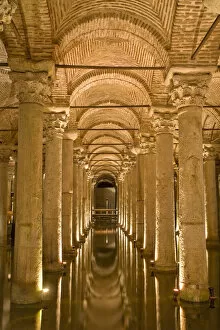 Images Dated 18th January 2008: The underground Basilica Cistern, Istanbul, Turkey