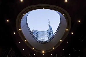 Porta Nuova Prints: Unicredit Tower. Milan, Italy