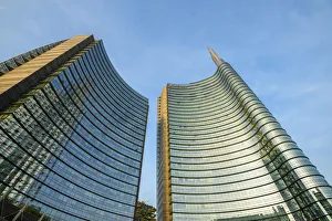 Porta Nuova Prints: Unicredit tower at Porta Nuova district, Milan, Lombardy, Italy