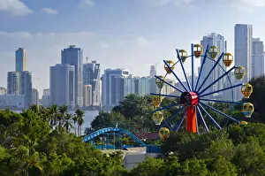 Funfair Prints: United Arab Emirates, Sharjah, Al Jazeera Park and Skyline beside Khalid Lagoon