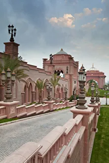 Images Dated 12th April 2010: United Arab Emirates (UAE), Abu Dhabi, Emirates Palace Hotel, VIP entrance