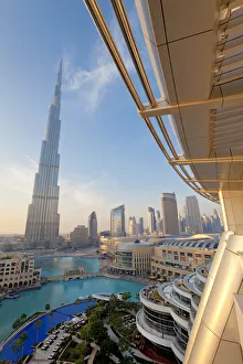 Images Dated 12th April 2010: United Arab Emirates (UAE), Dubai, The Burj Khalifa