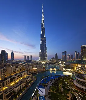 Images Dated 12th April 2010: United Arab Emirates (UAE), Dubai, The Burj Khalifa