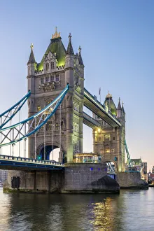 United Kingdom, England, London. Tower Bridge over the River Thames at dawn