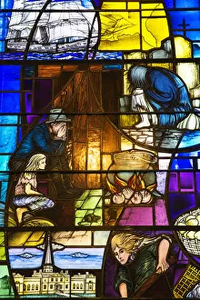 Images Dated 6th November 2015: United Kingdom, Northern Ireland, Belfast, City Hall, Stained glass window depicting