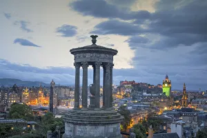 United Kingdom, Scotland, Edinburgh, view from Calton Hill with the Dugald Stewart