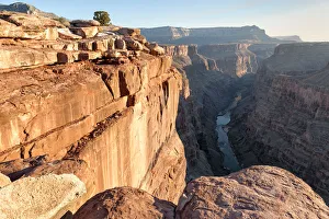 Butte Prints: United States of America, Arizona, Grand Canyon, Toroweap Overlook