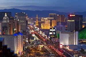 Images Dated 18th August 2011: United States of America, Nevada, Las Vegas, Elevated dusk view of the Hotels