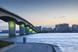 Images Dated 9th January 2019: United States, Florida, Sarasota, John Ringling Bridge Causeway, Bird Key Park, Sarasota