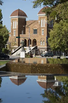 Birmingham Prints: USA, Alabama, Birmingham, Kelly Ingram Park, 16th street Baptist church