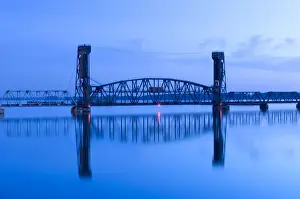 Alabama Prints: USA, Alabama, Decatur, Old Southern Railway Bridge, Lift Bridge