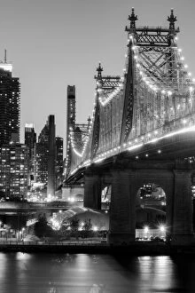 Black And White Collection: USA, American, New York, Queens, Long Island City, Queensboro Bridge, East River