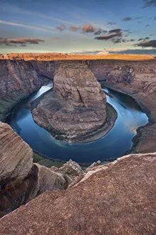 Images Dated 24th November 2021: USA, Arizona, Horsehoe Bend, Colorado River
