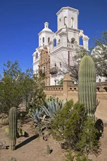 Images Dated 9th July 2015: USA, Arizona, Tucson, Mission San Xavier del Bac, historic Spanish Catholic mission